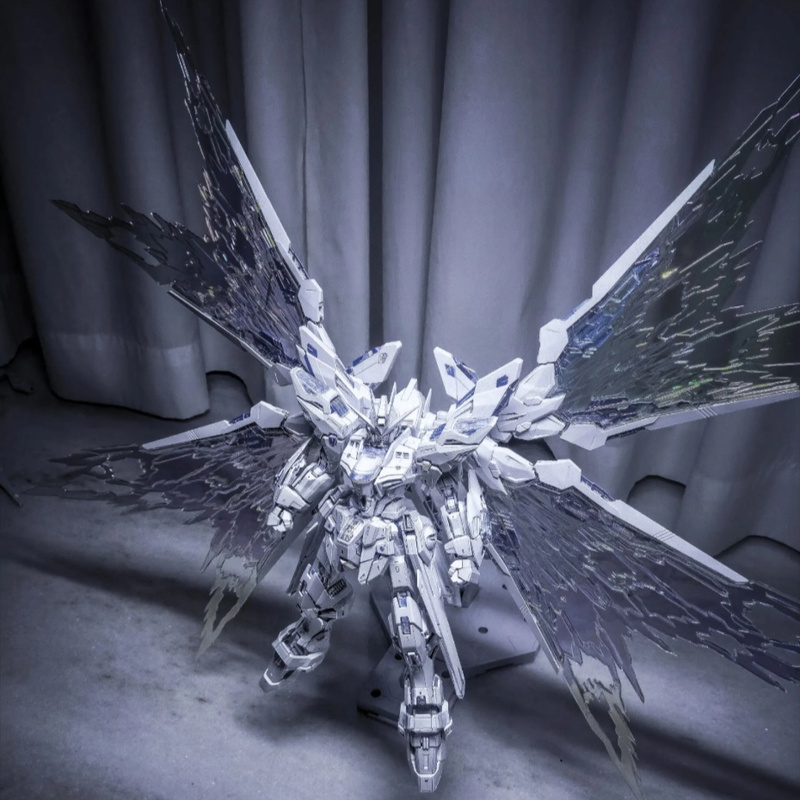 CHANGLONG 7701 MGEX 1/100 Zgmf - مراجعة Model Kit Kshatriya وسعره