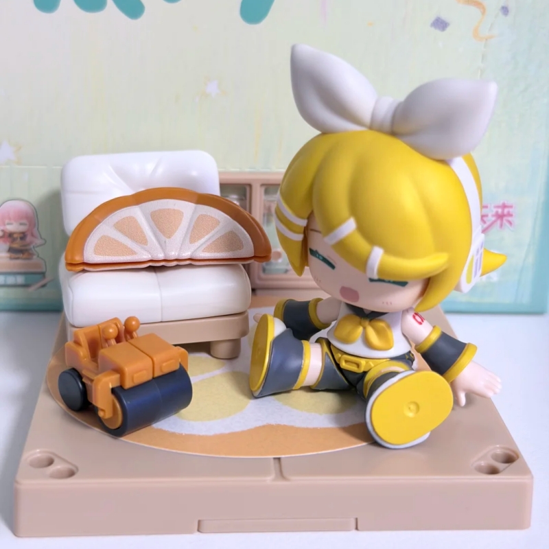 هوت بلوكيز هاتسوني ميكو تيراس  - مراجعة Model Kit Hatsune Miku وسعره