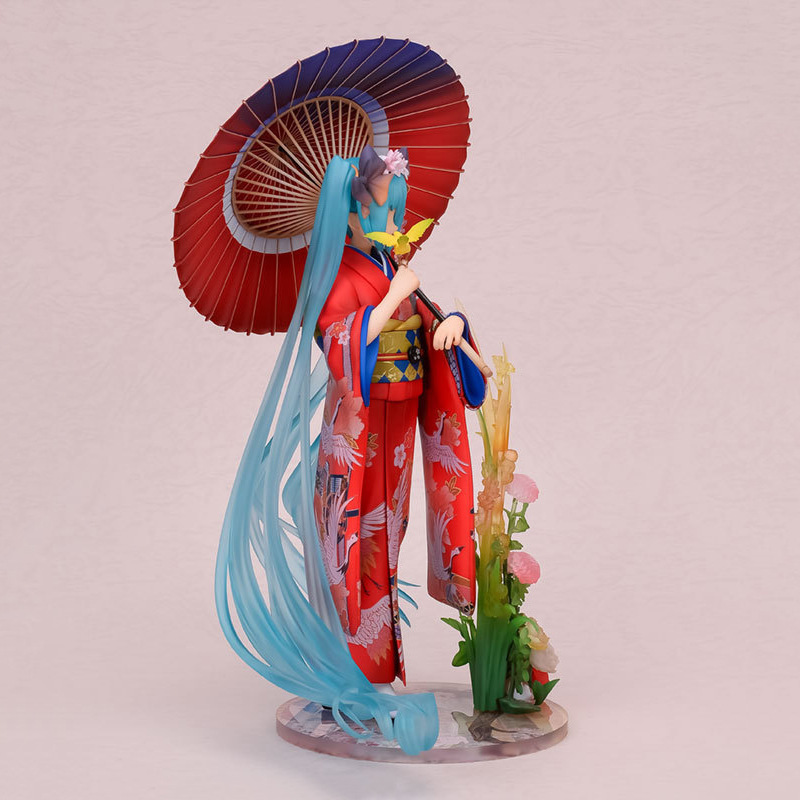 تمثال هاتسوني ميكو بزي الكيمون - مراجعة Model Kit Hatsune Miku وسعره