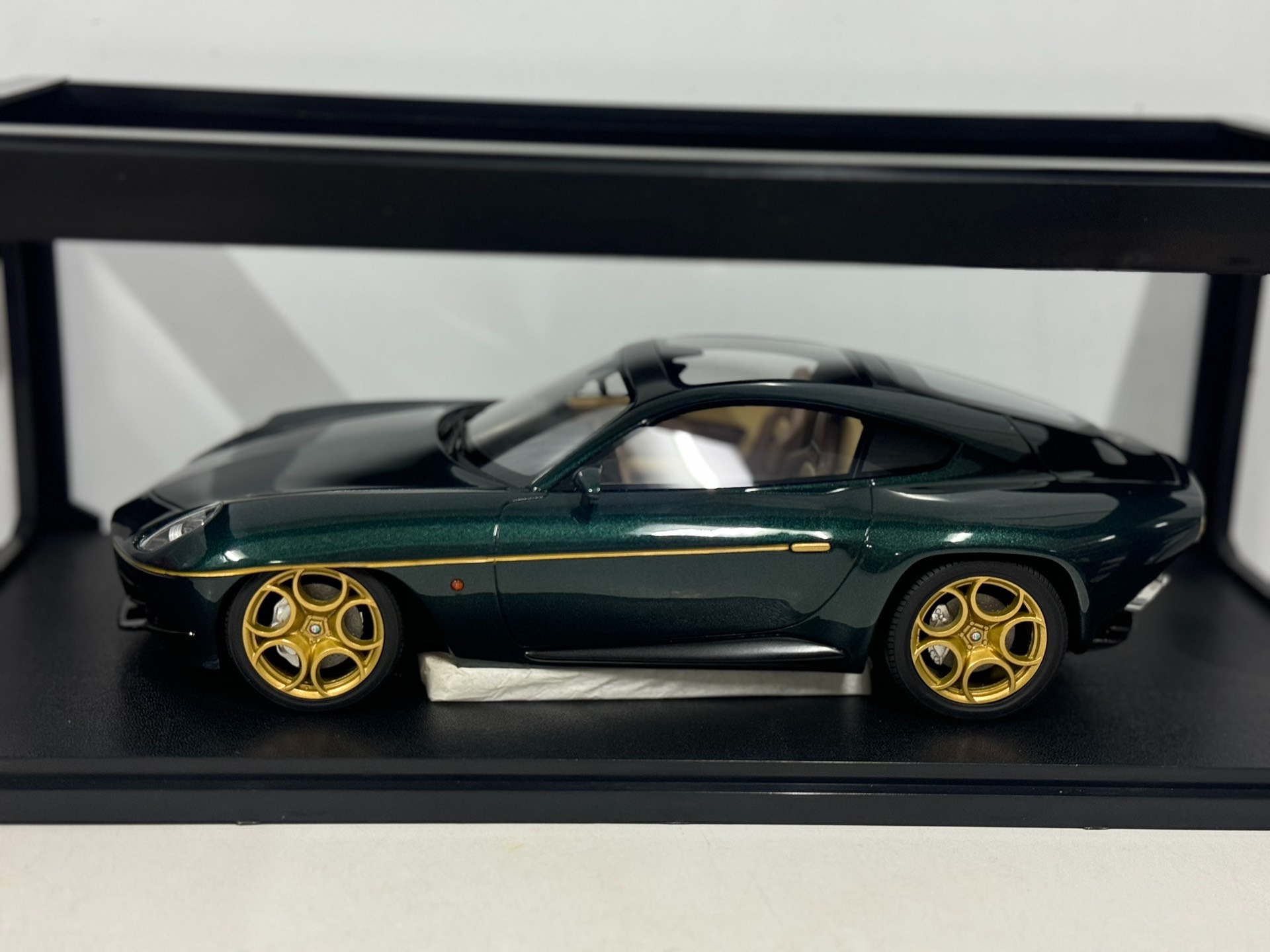 دييكاست عبادة 1/18 مقياس ألفا  - مراجعة Model Kit Alfa Romeo وسعره