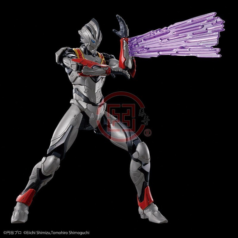 بانداي أصلي وحقيقي، مجسم ألترا - مراجعة Model Kit Ultraman وسعره