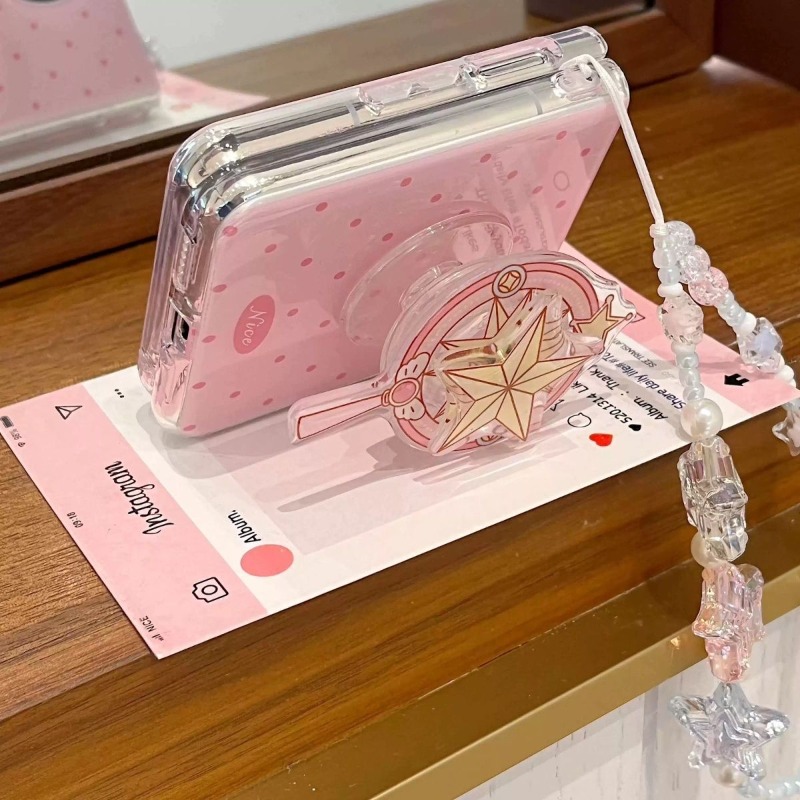 حامل هاتف محمول متين بتصميم ست - مراجعة Model Kit Plastic وسعره