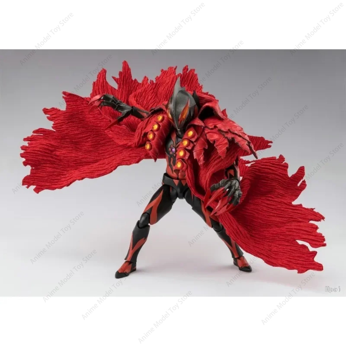 مجسمات أصلية من بانداي متوفرة  - مراجعة Model Kit Ultraman وسعره