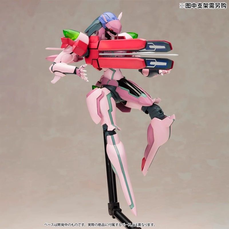 مجموعة نماذج بلاستيكية كاملة ا - مراجعة Model Kit Zone Of The Enders وسعره