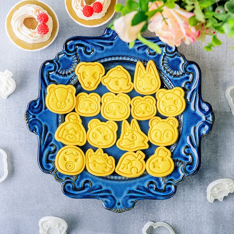 قالب تقطيع الكعك والبسكويت على - مراجعة Model Kitchen Set وسعره