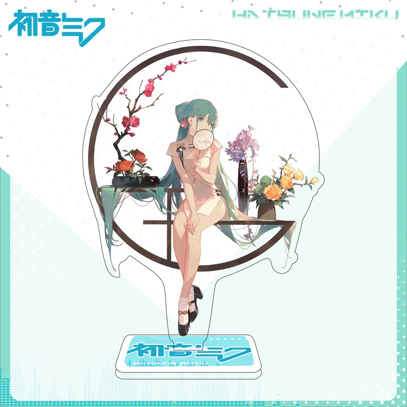 15 سنتيمتر هاتسون ميكو الاكريل - مراجعة Model Kit Hatsune Miku وسعره